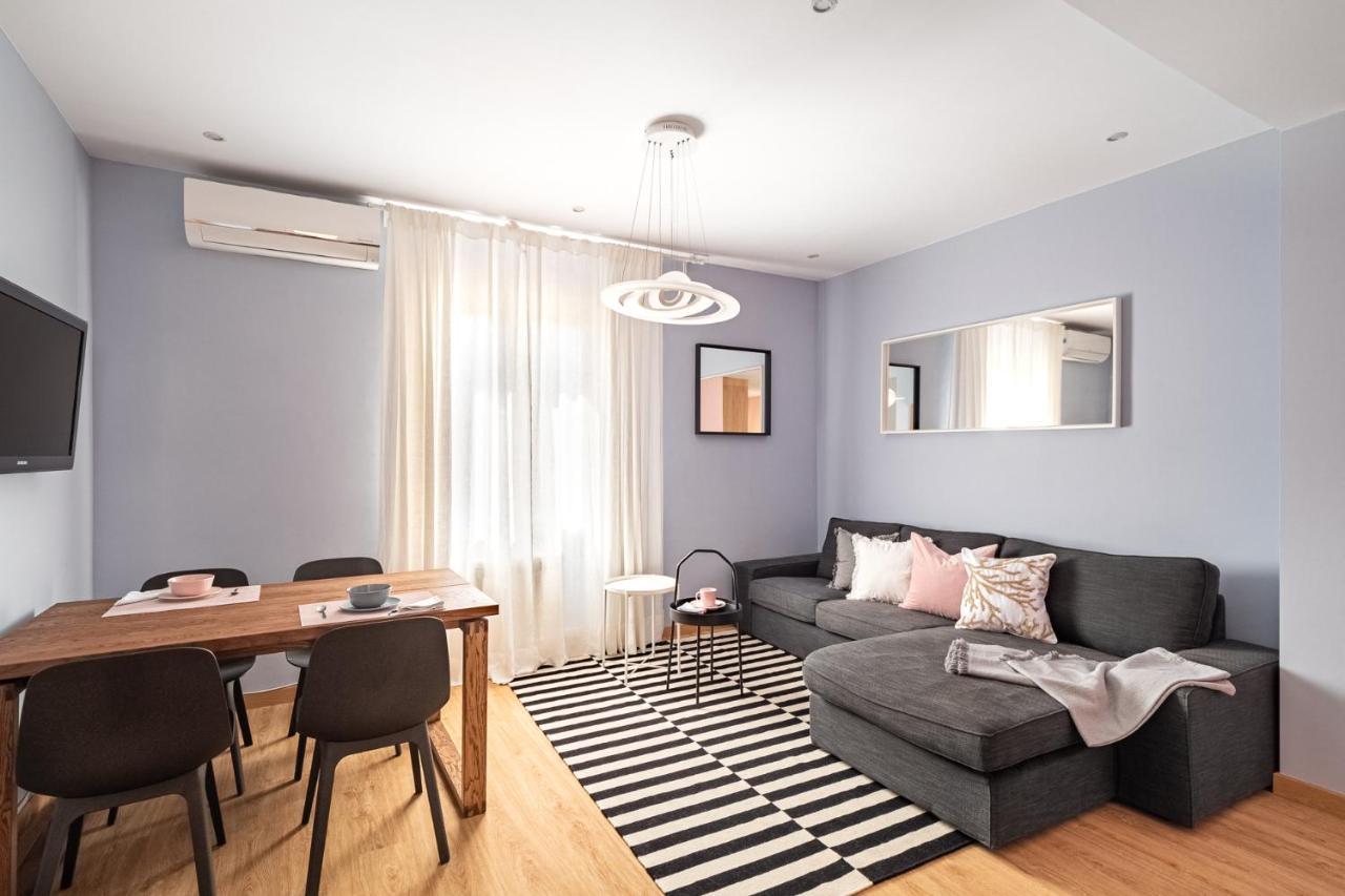 Three Bedrooms Apartment 巴塞罗那 外观 照片