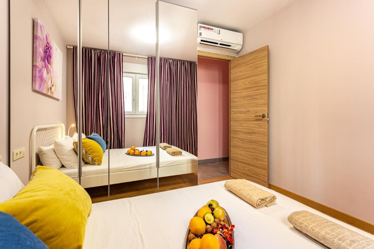 Three Bedrooms Apartment 巴塞罗那 外观 照片